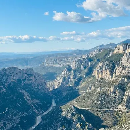 Apartmán 1 Avec Piscine