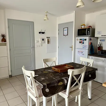 1 Avec Piscine * Greoux-les-Bains