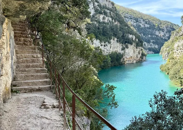 Apartament 1 Avec Piscine *